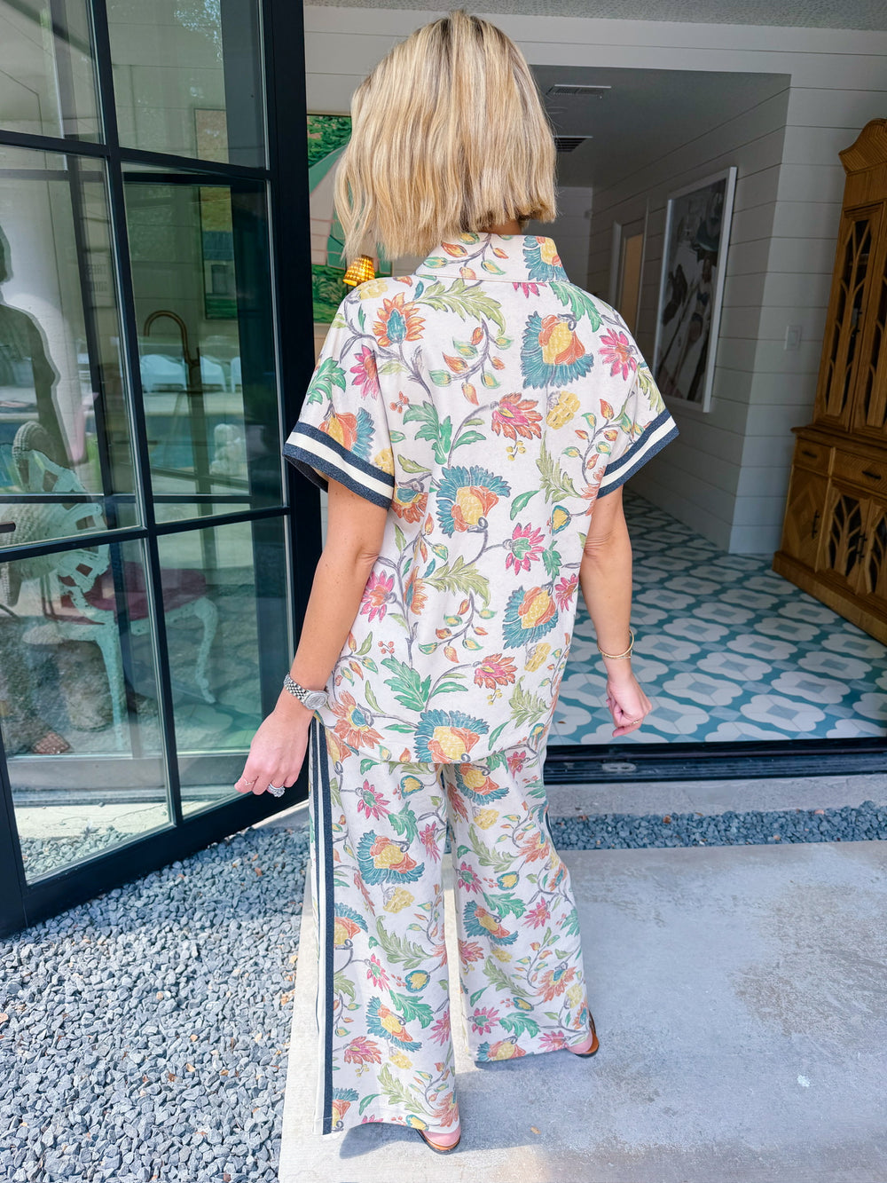 NEVER MISS A MOMENT FLORAL STRIPE TRIM PANT SET - CREAM