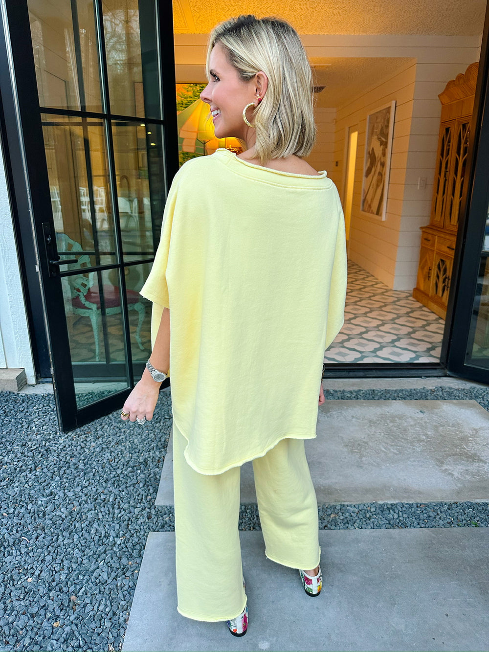 LOUNGE QUEEN SHORT SLEEVE PANT SET - YELLOW