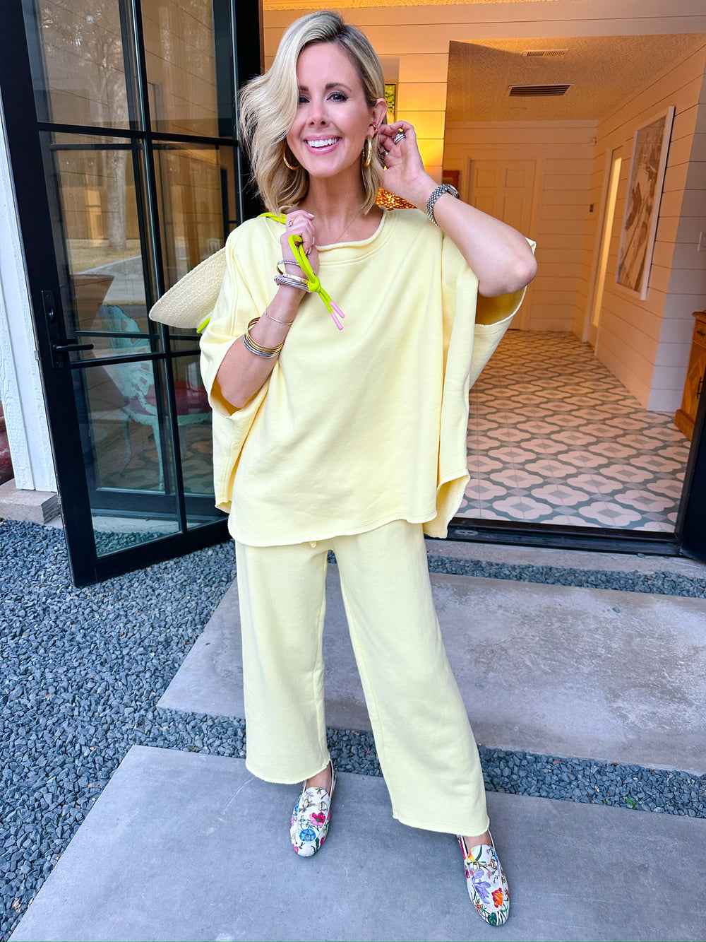 LOUNGE QUEEN SHORT SLEEVE PANT SET - YELLOW