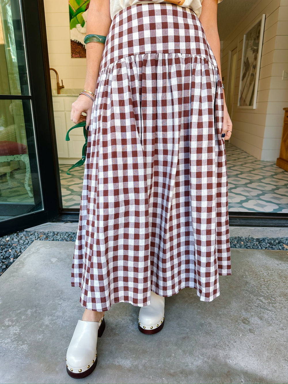 GEORGIE GINGHAM MIDI SKIRT - BROWN