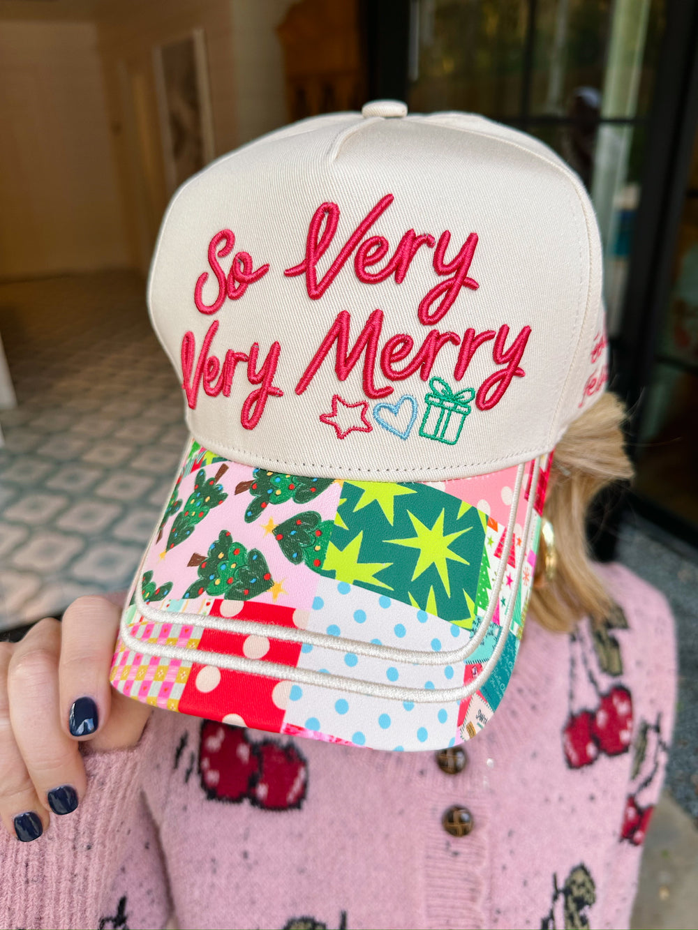 SO VERY VERY MERRY PATTERN PLAY CANVAS TRUCKER HAT