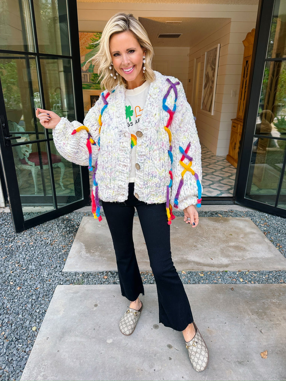 COZY CRISS CROSS CHUNKY CARDIGAN