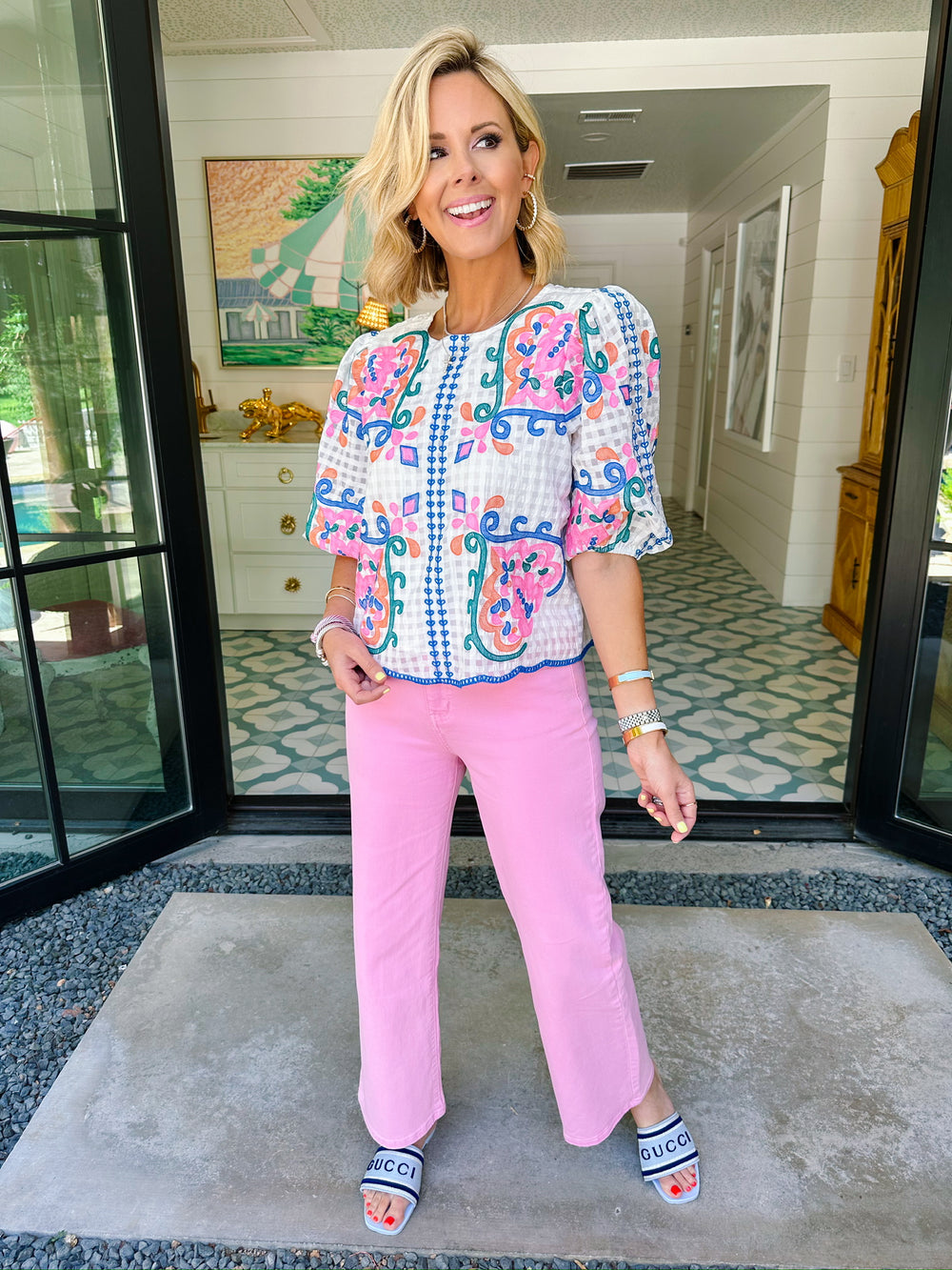 SUPER BLOOMS EMBROIDERED GINGHAM TOP - WHITE