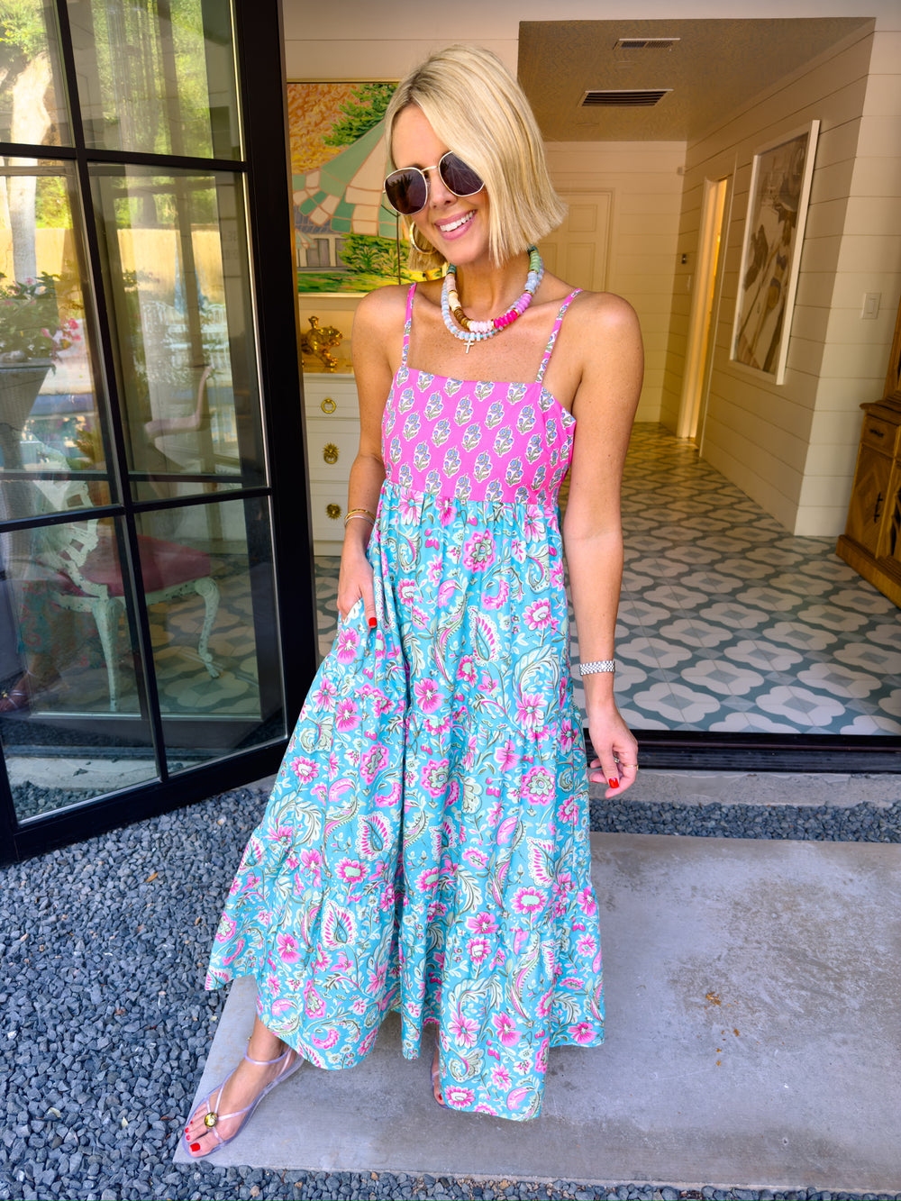 EMBRACE THE MOMENT FLORAL CONTRAST MIDI DRESS - BLUE/PINK