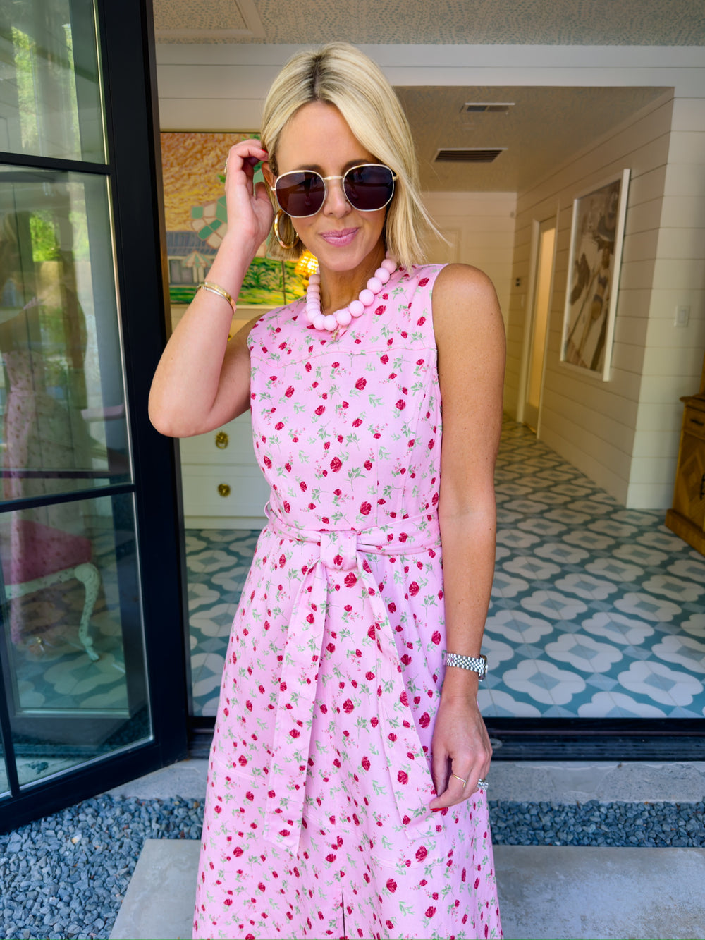 ROSEBUD ROMANCE MIDI DRESS - PINK