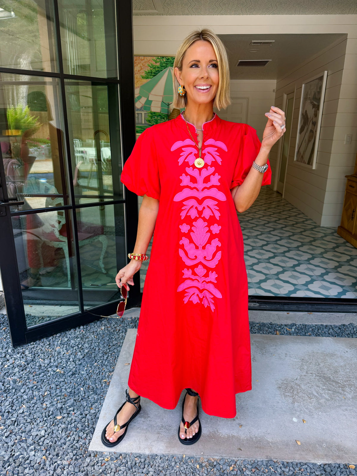 BE YOURSELF APPLIQUE PUFF SLEEVE MIDI DRESS - RED