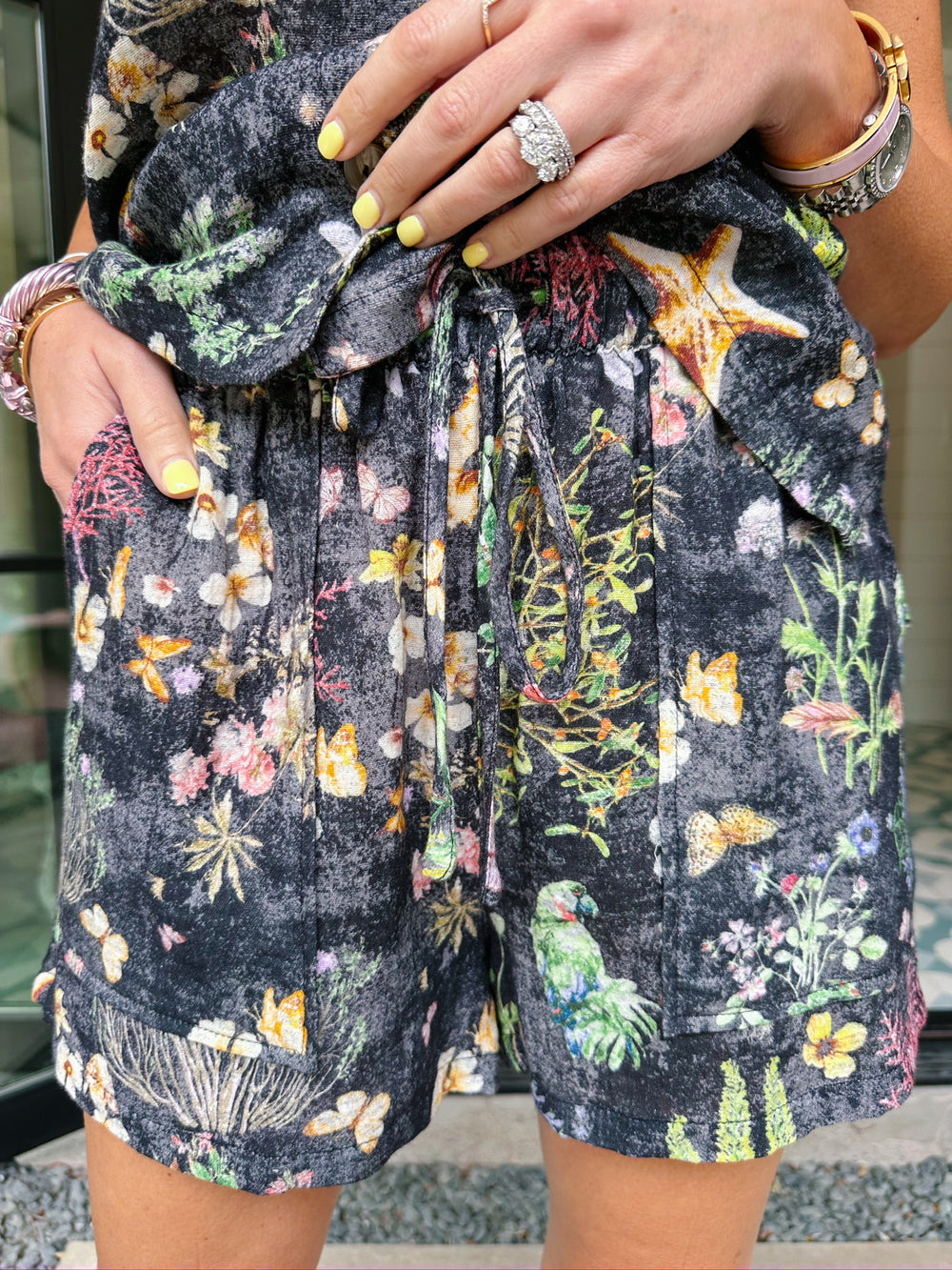 MYSTIC MEADOW SHORT SET - BLACK
