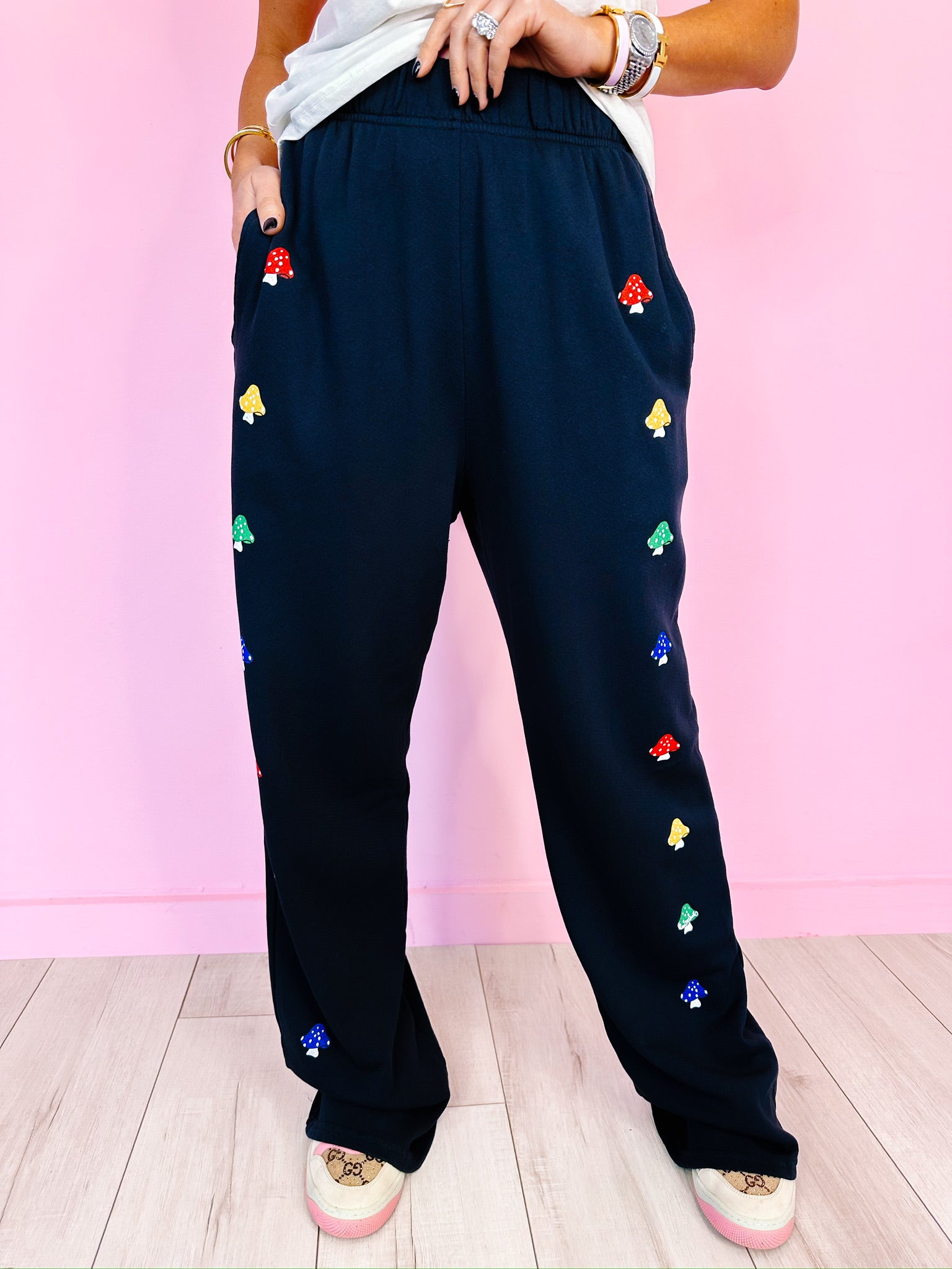 JUVIA RAINBOW MUSHROOMS WIDE LEG PANTS - ONYX