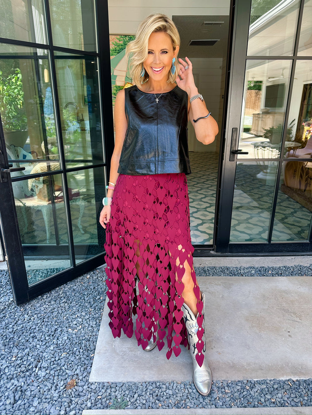 HEARTFELT FRINGE SKIRT - WINE