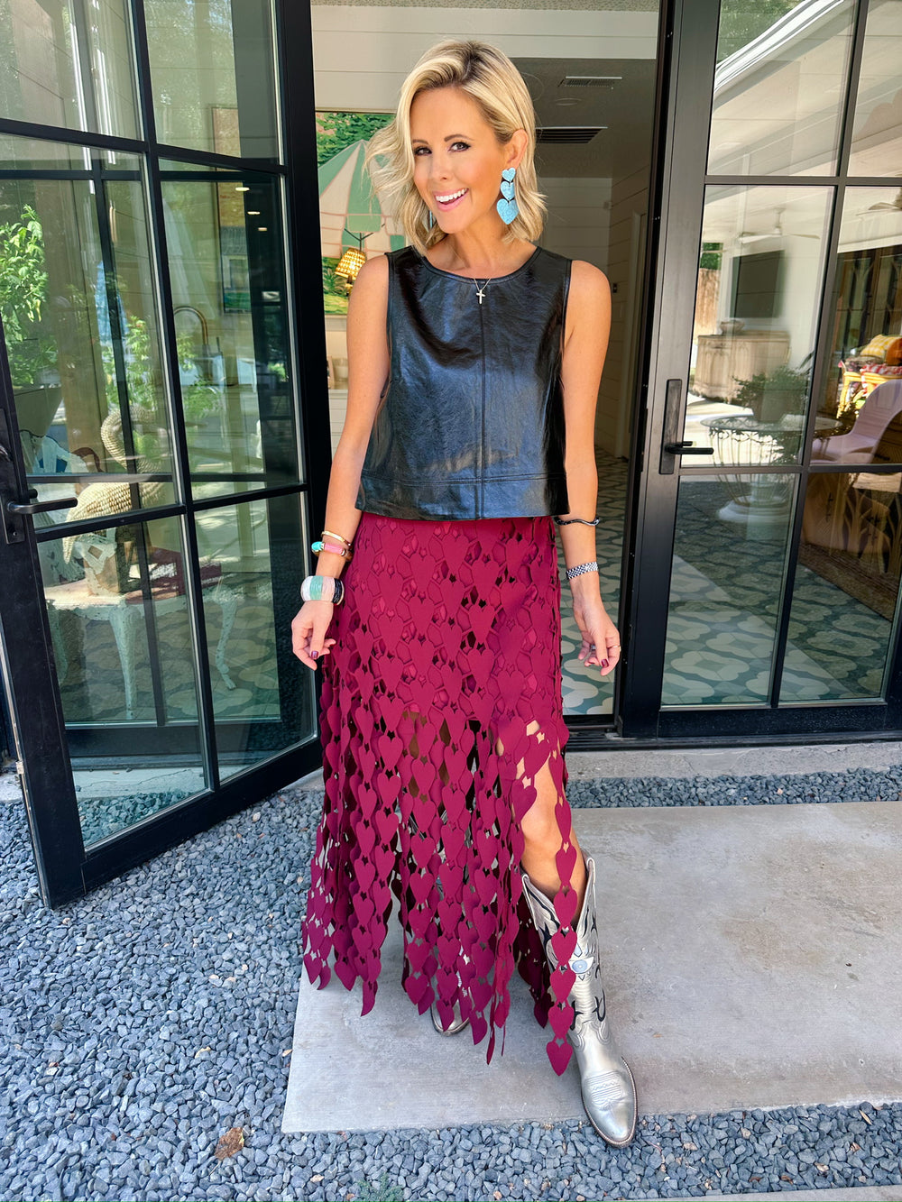 HEARTFELT FRINGE SKIRT - WINE
