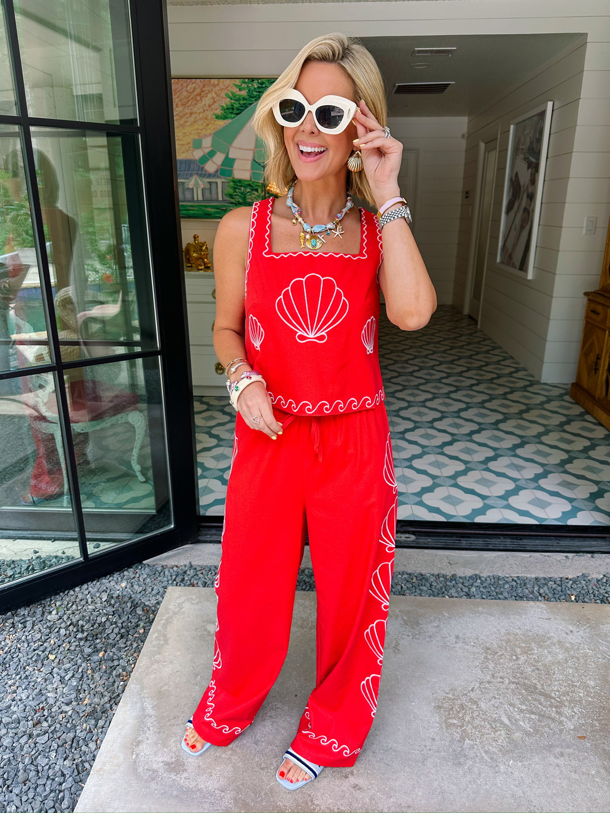 ISLAND ESCAPE SEASHELL PANT SET - RED