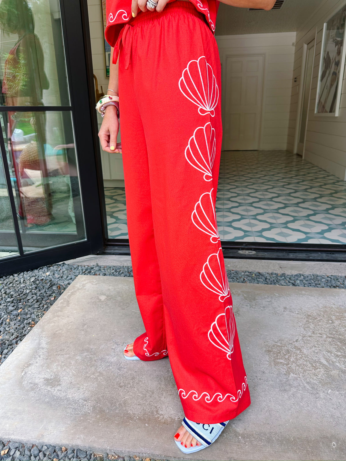 ISLAND ESCAPE SEASHELL PANT SET - RED