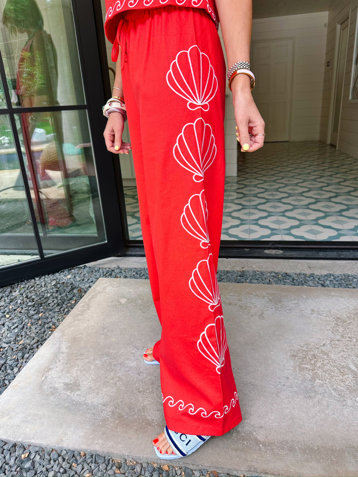 ISLAND ESCAPE SEASHELL PANT SET - RED