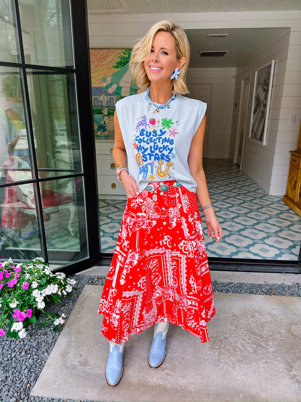 THE SUTTON BANDANA FLORAL MIDI SKIRT - RED