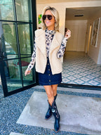 LAYER UP SHERPA VEST - CREAM