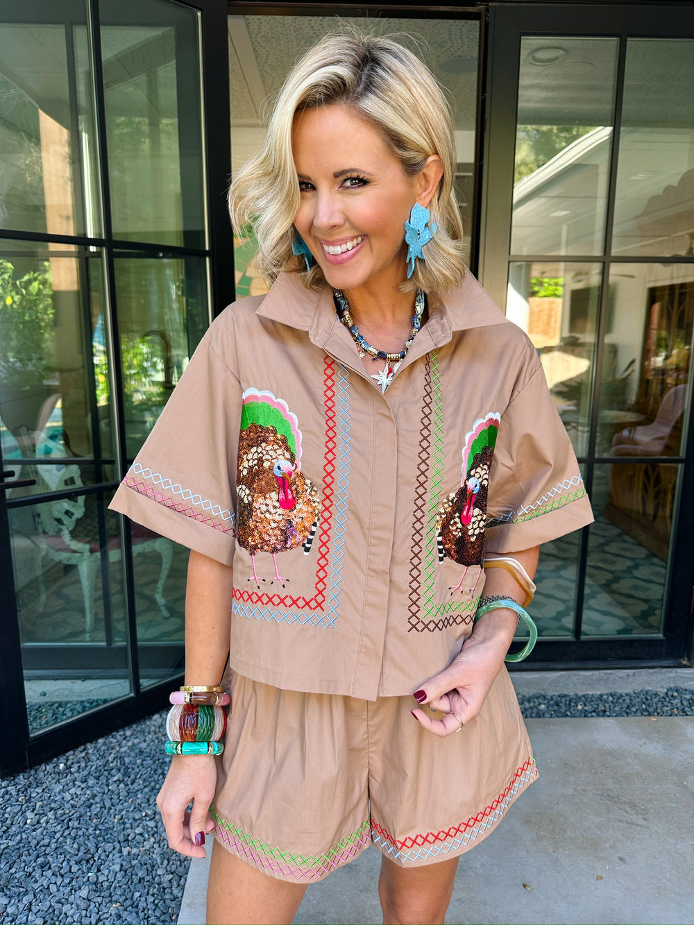 TURKEY STITCH TRIM BUTTON UP COLLAR TOP - TAN