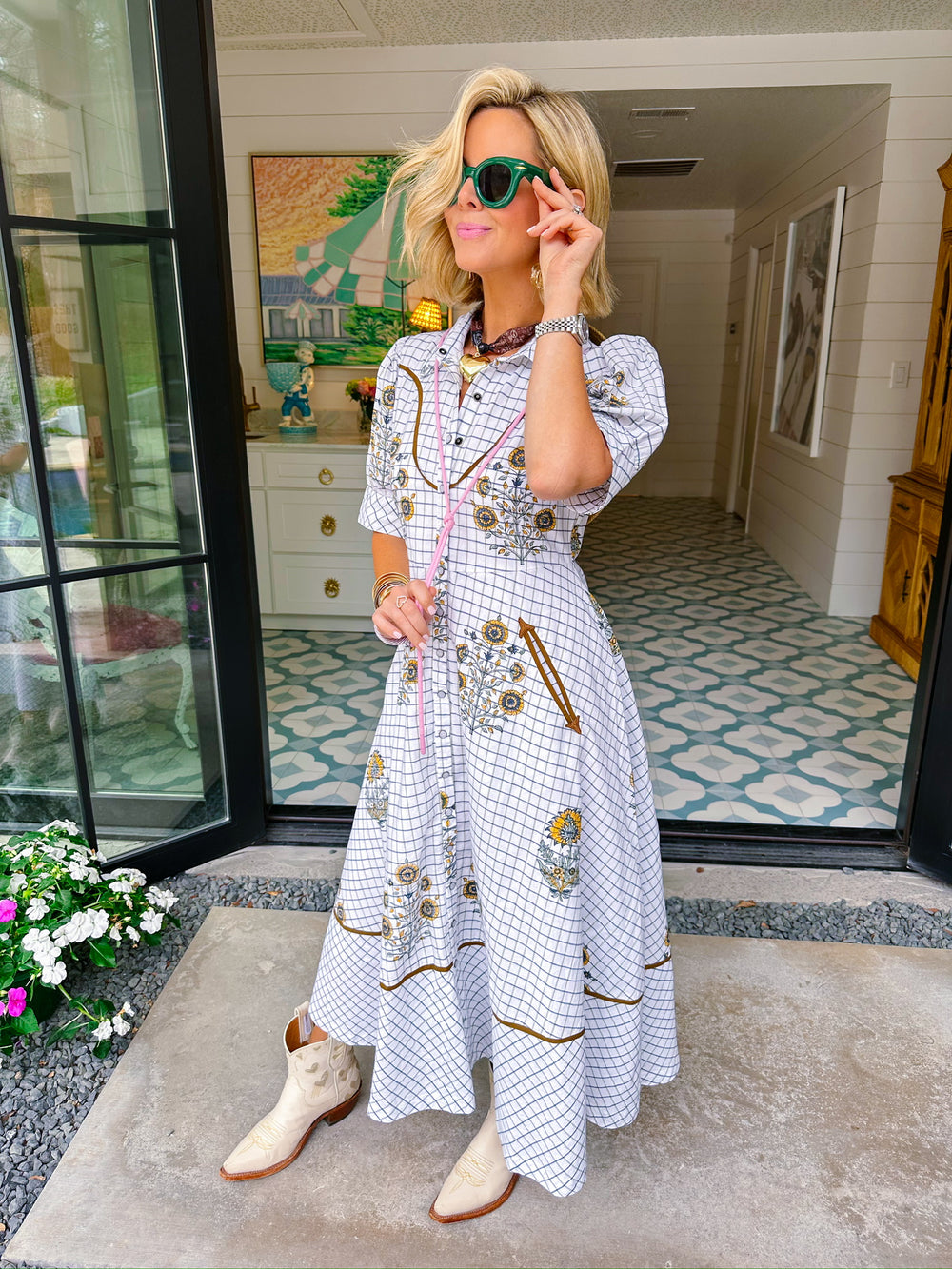 WHITNEY WESTERN FLAIR FLORAL MIDI DRESS - IVORY