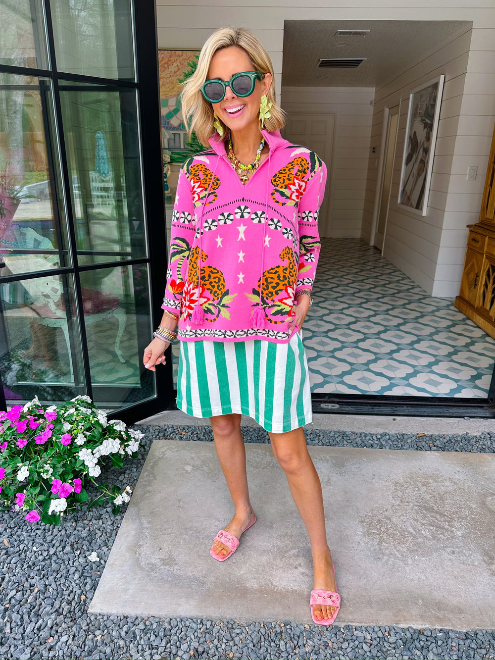 WILD SIDE PARADISE VNECK SWEATER - PINK