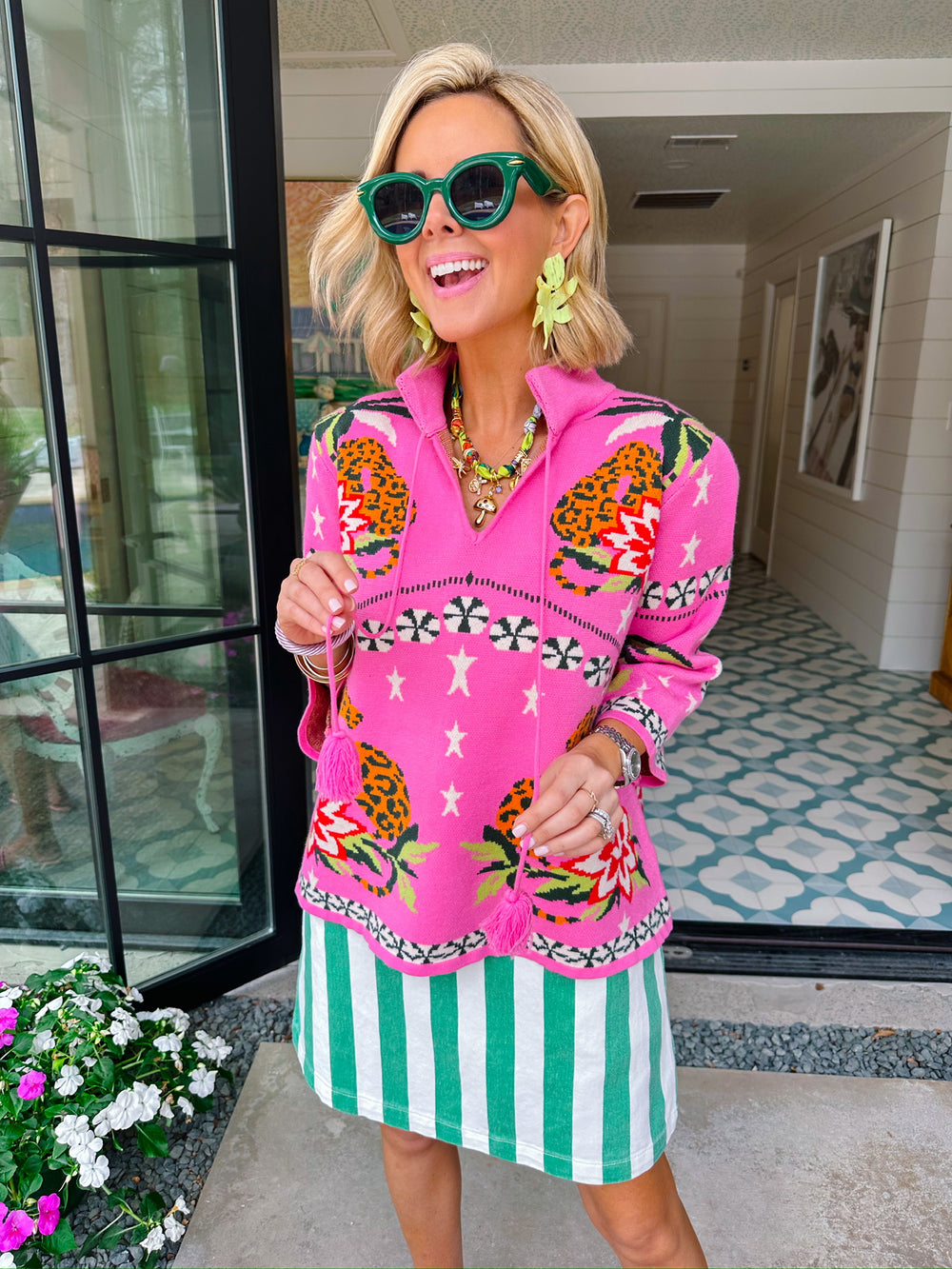 WILD SIDE PARADISE VNECK SWEATER - PINK