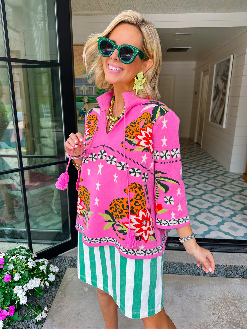 WILD SIDE PARADISE VNECK SWEATER - PINK