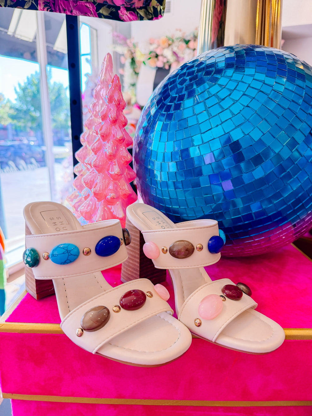 ELIZABETH STONE BLOCK HEEL - BONE