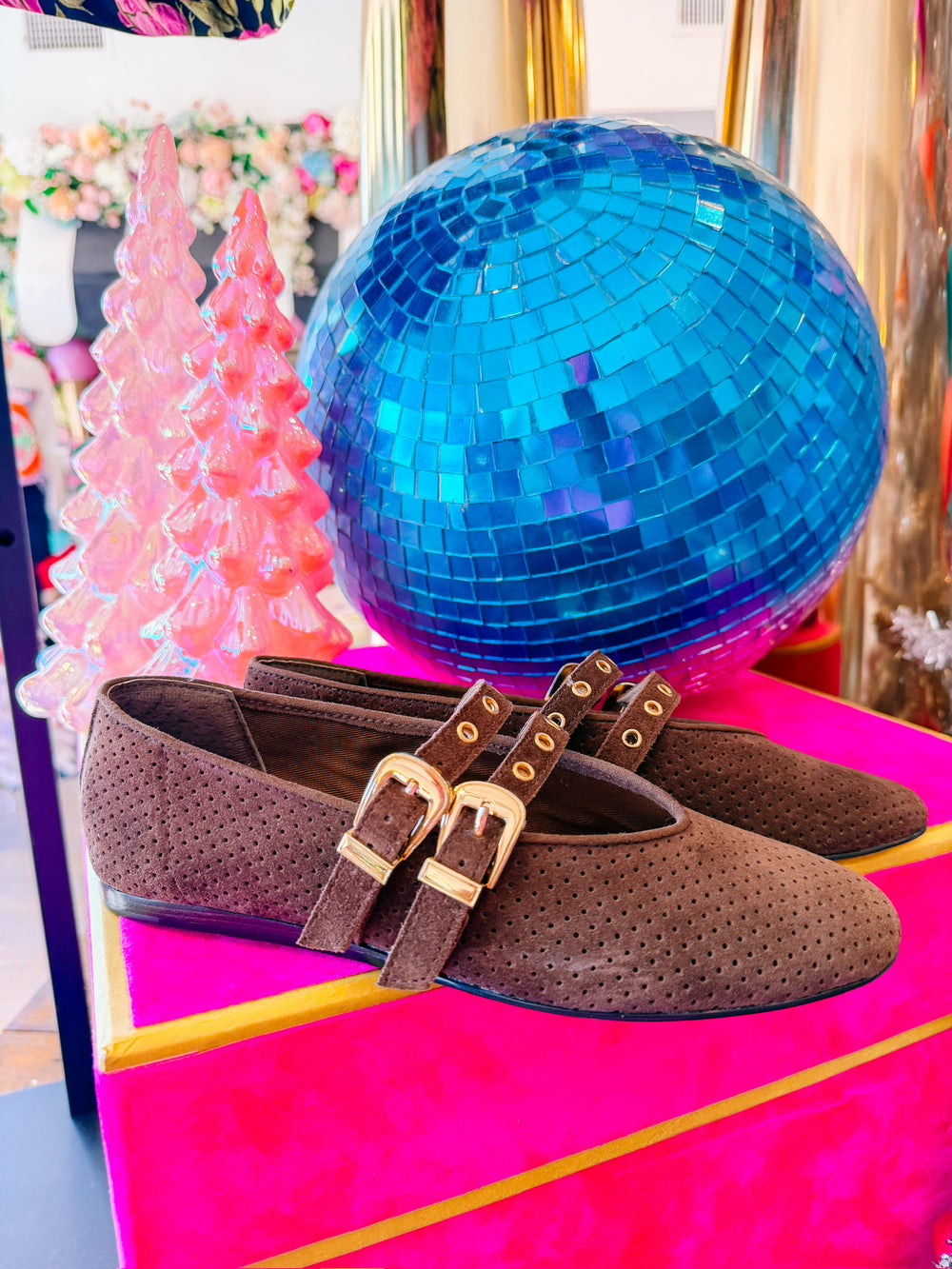 BAYLEE GROMMET SUEDE FLAT - DARK BROWN