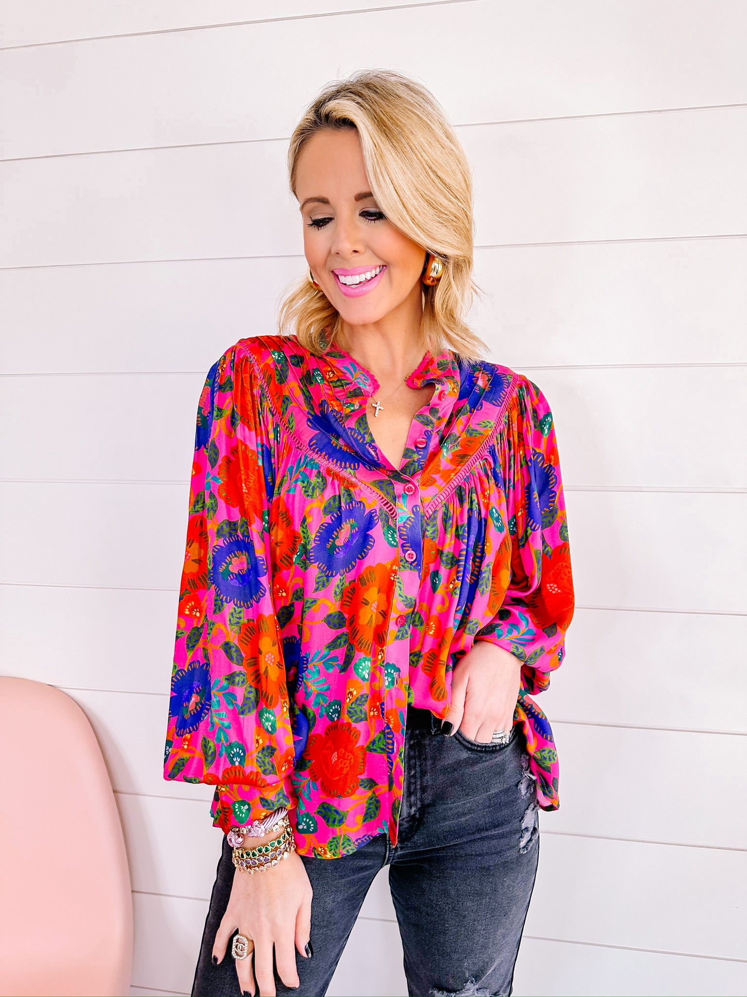 DEEP IN THE GARDEN FLORAL BUTTON UP TOP - PINK