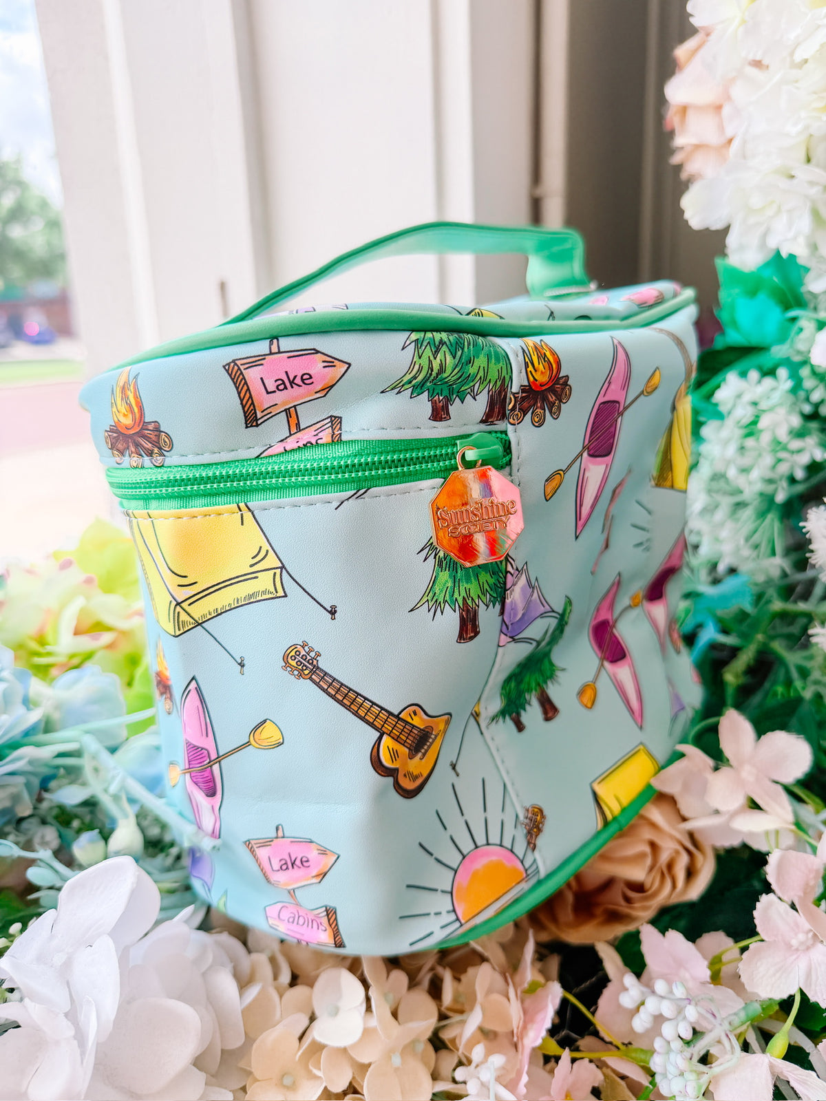 CAMP CLUB TOILETRY BAG