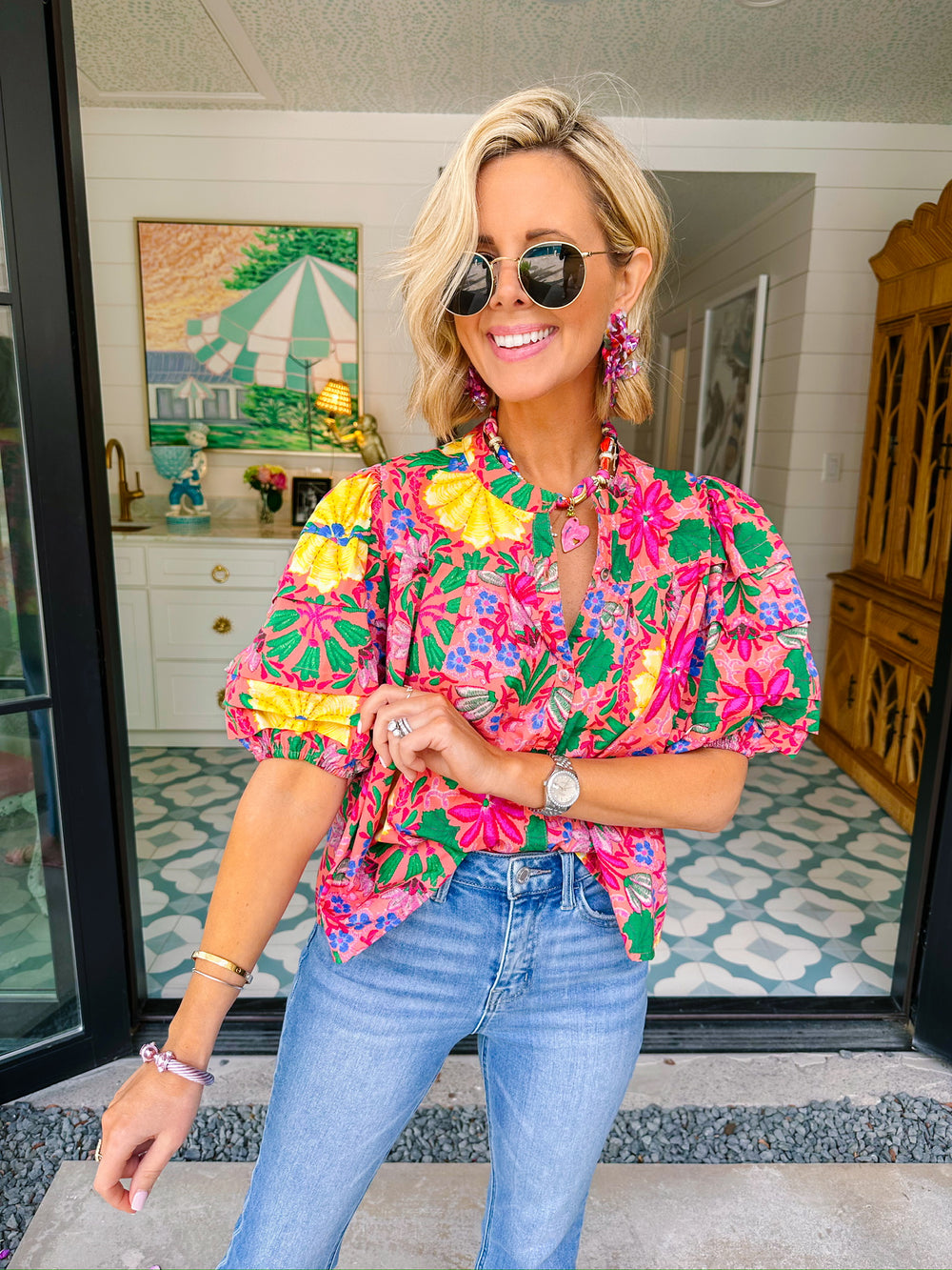 HIDDEN FLORAL OASIS BUTTON UP PUFF SLEEVE TOP - PINK