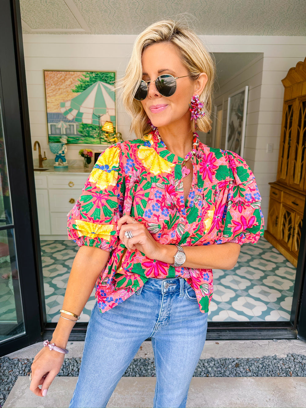 HIDDEN FLORAL OASIS BUTTON UP PUFF SLEEVE TOP - PINK