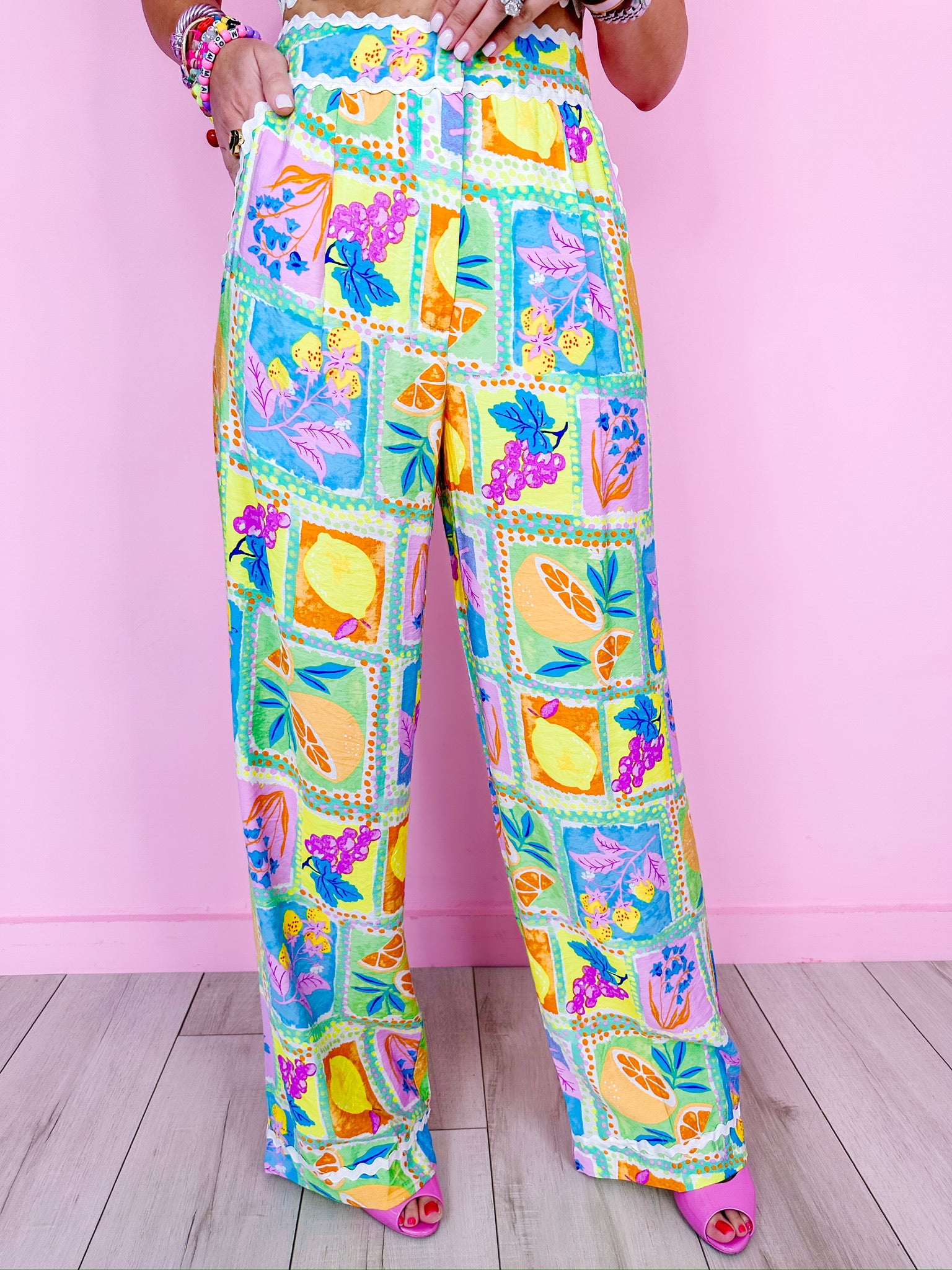 FRUIT PARADISE RIC RAC STRAIGHT PANTS