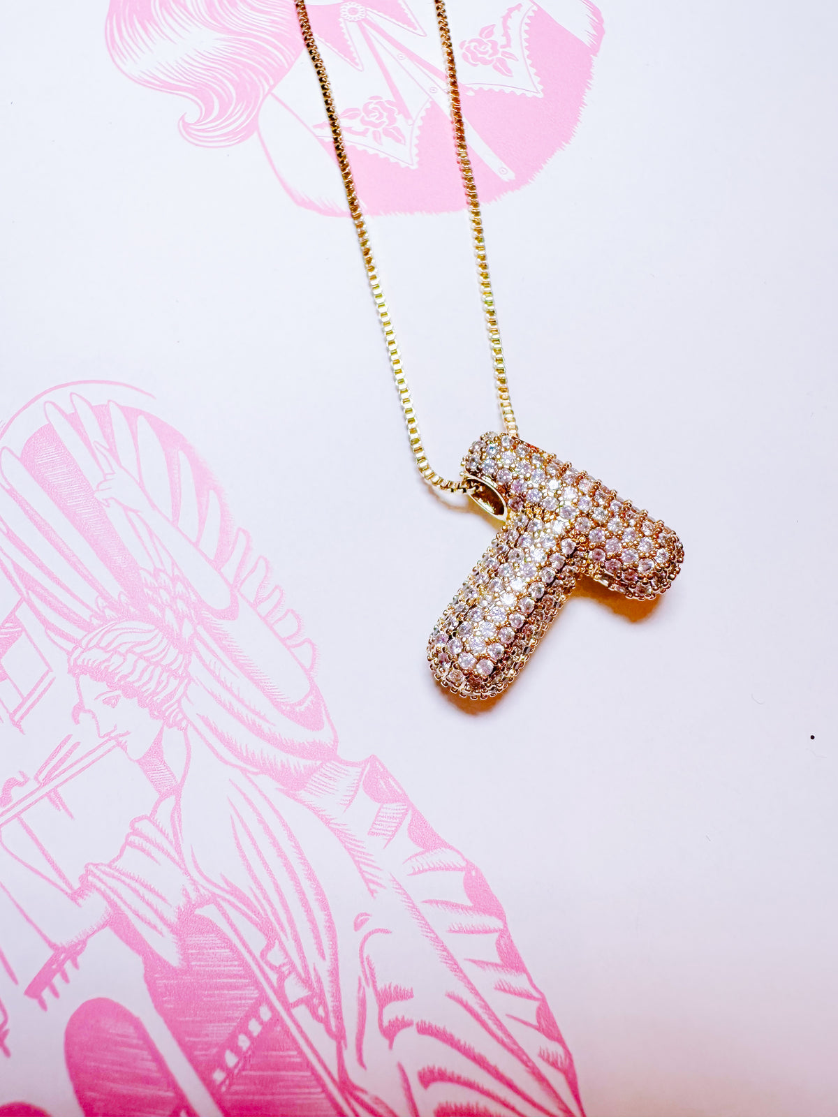 IN THE MOMENT INITIAL BUBBLE NECKLACE