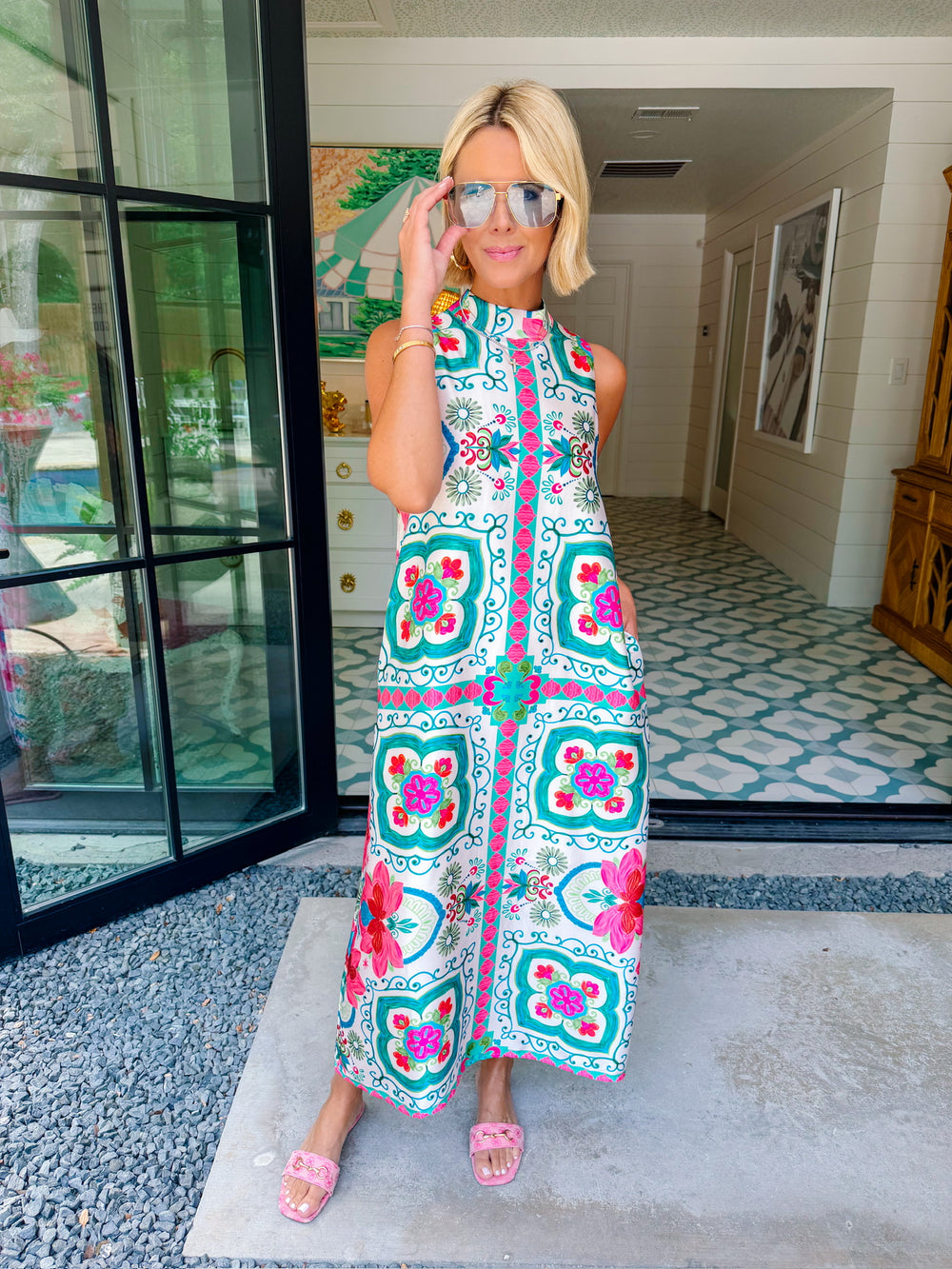 AROUND EVERY CORNER FLORAL MOTIF MAXI DRESS