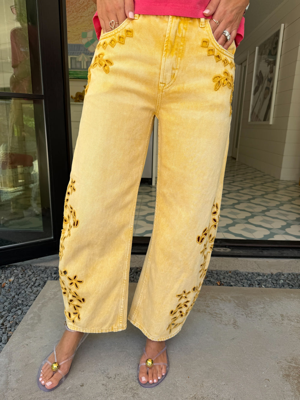 EVELYN EYELET FLORAL BARREL JEAN - YELLOW