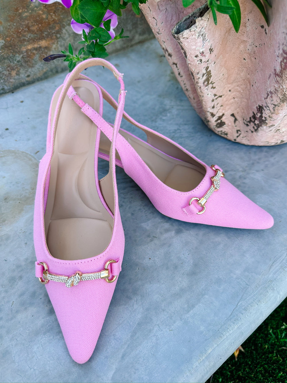 CHARLOTTE JEWEL HORSE BIT SLING BACK KITTEN HEEL - PINK