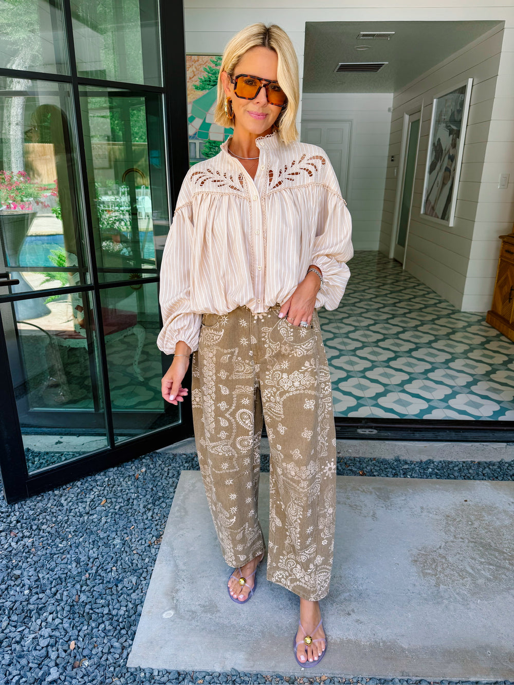 PERRIE PAISLEY BARREL JEANS - BROWN