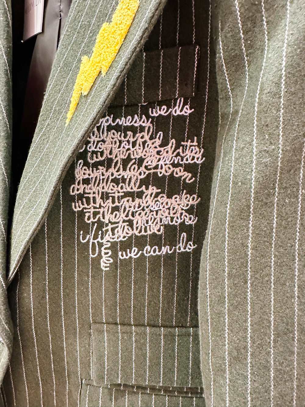 ALAYNA GIRL GANG PINSTRIPE BLAZER - GREEN