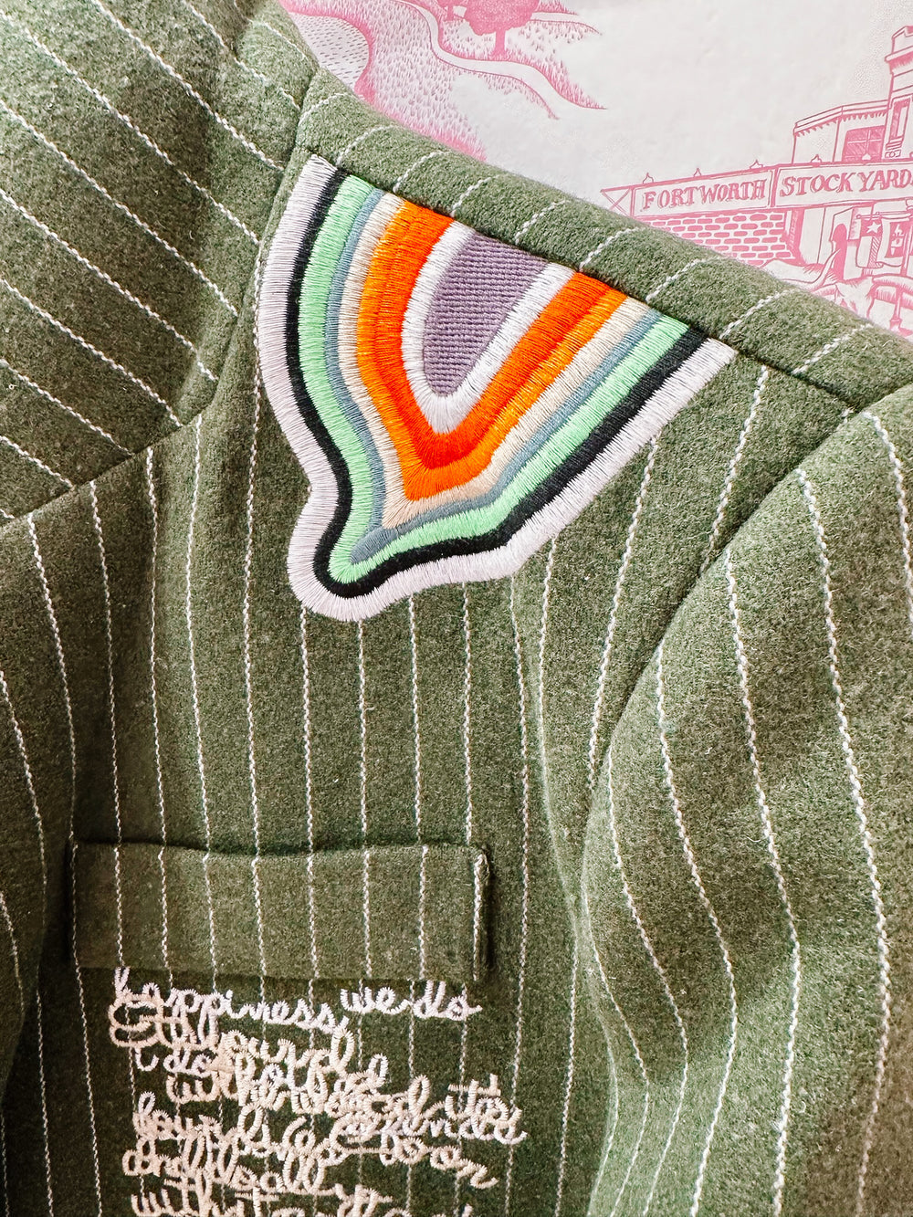 ALAYNA GIRL GANG PINSTRIPE BLAZER - GREEN