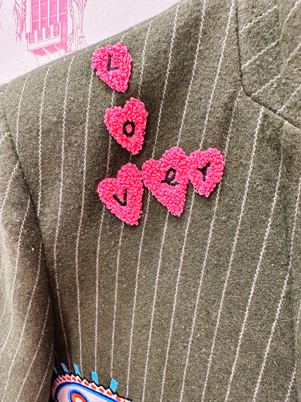 ALAYNA GIRL GANG PINSTRIPE BLAZER - GREEN