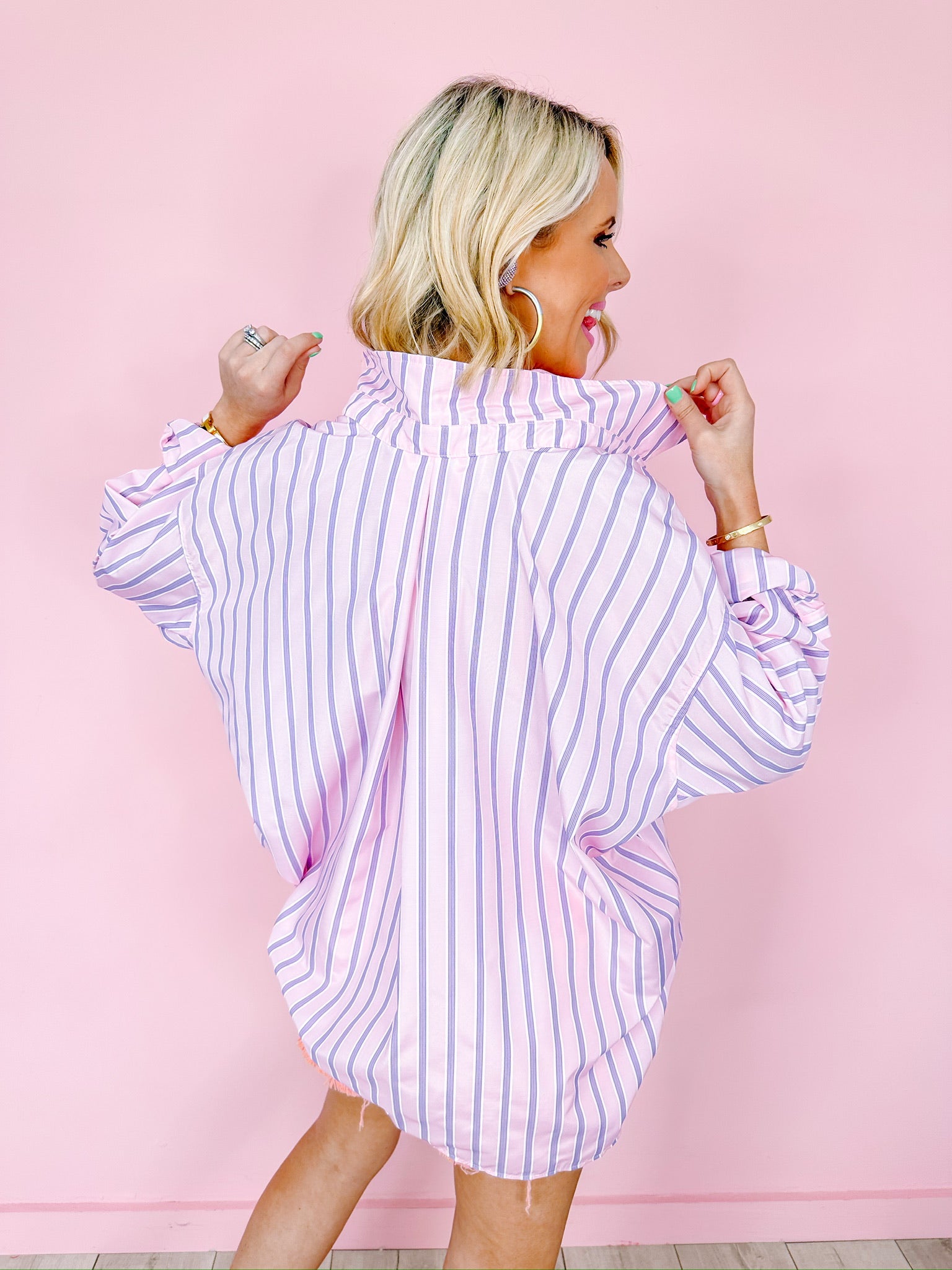 IT GIRL RELAXED STRIPE BUTTON UP TOP - PINK