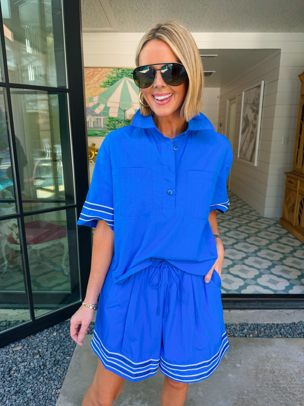 EVERY STEP OF THE WAY STRIPE TRIM SHORTS SET - BLUE