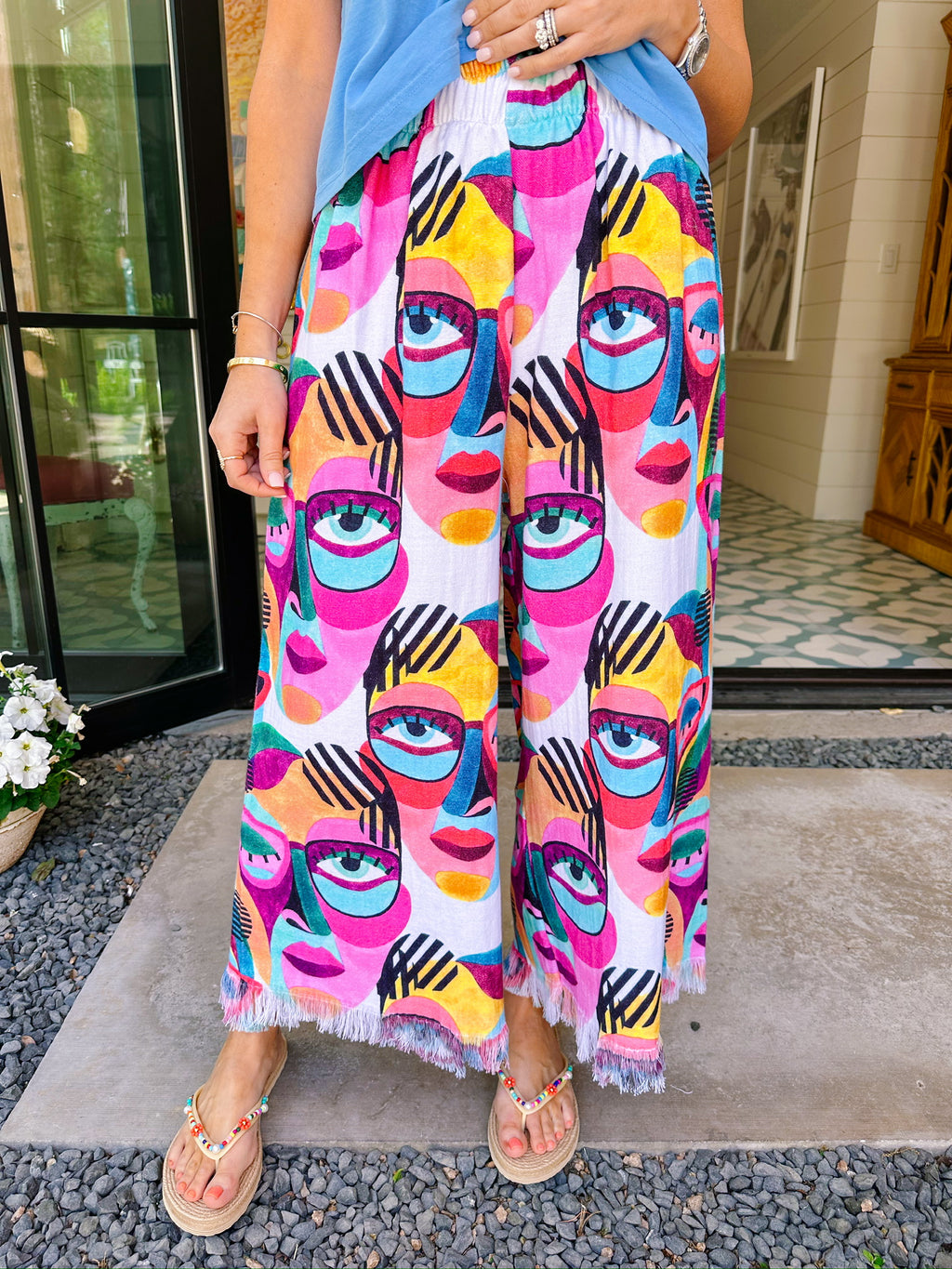 PORTRAIT MODE COLORFUL PANT SET