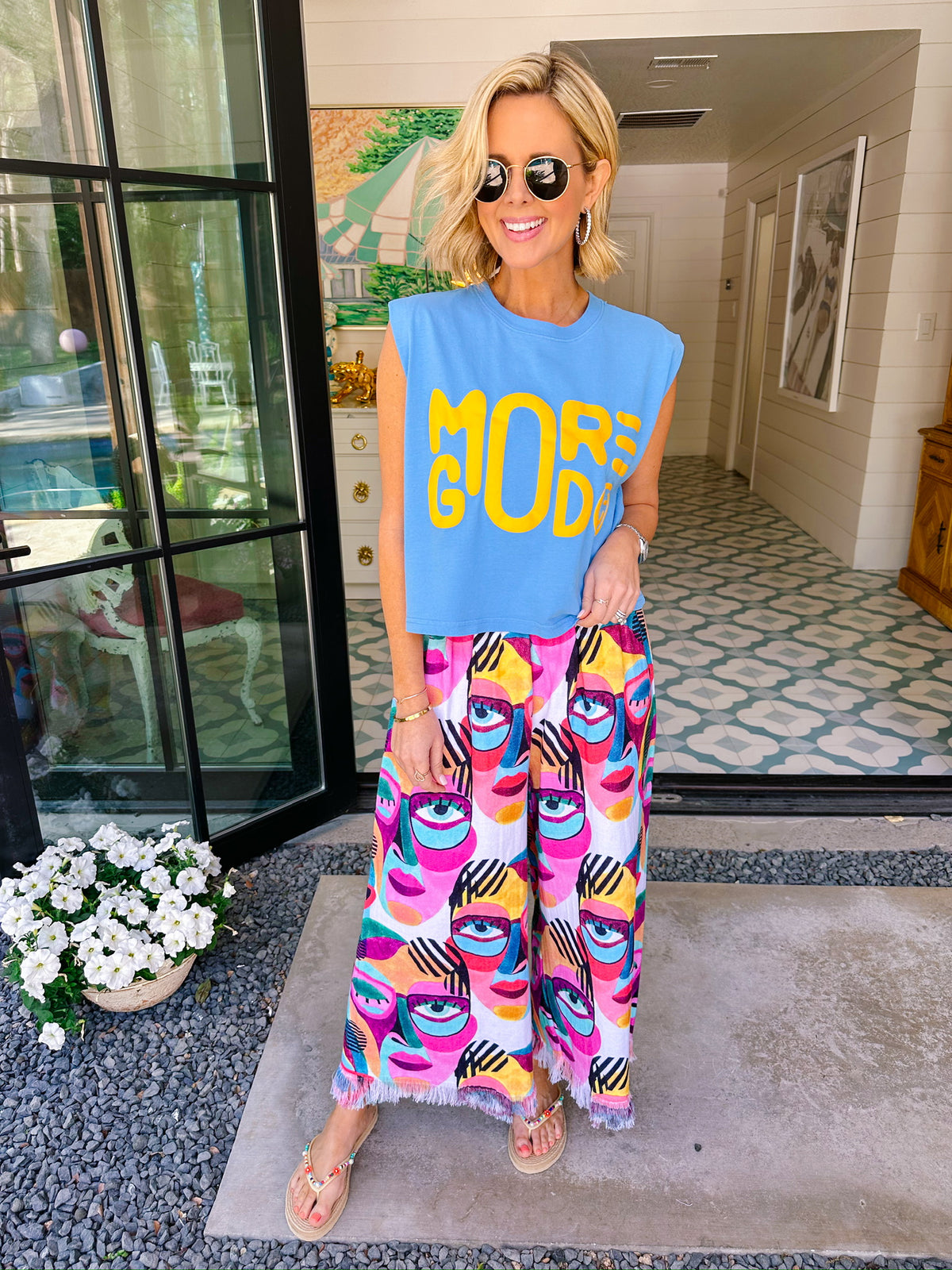 PORTRAIT MODE COLORFUL PANT SET