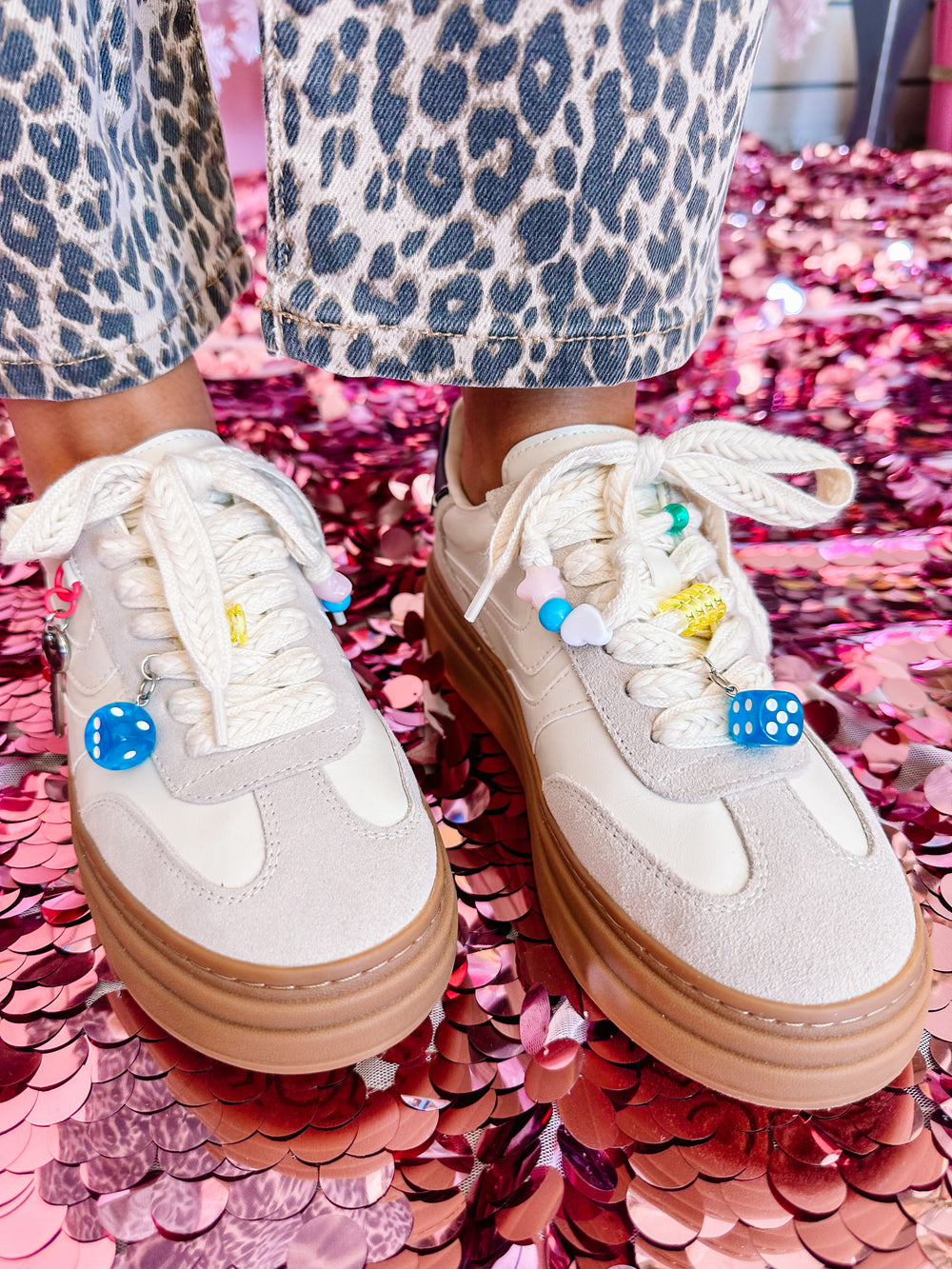 DODGE CHARM SNEAKER - BONE