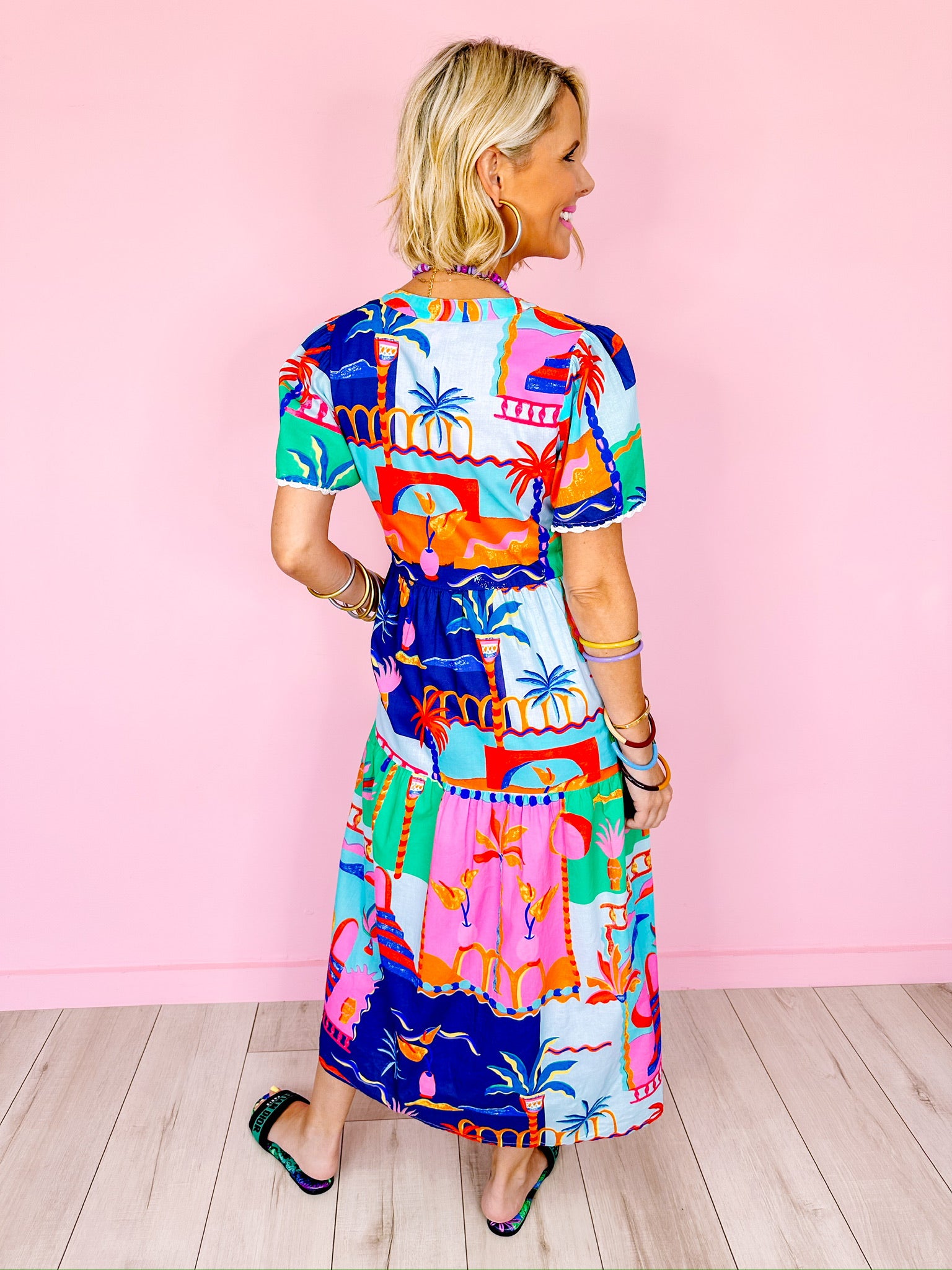 COLORFUL GETAWAY MIDI DRESS