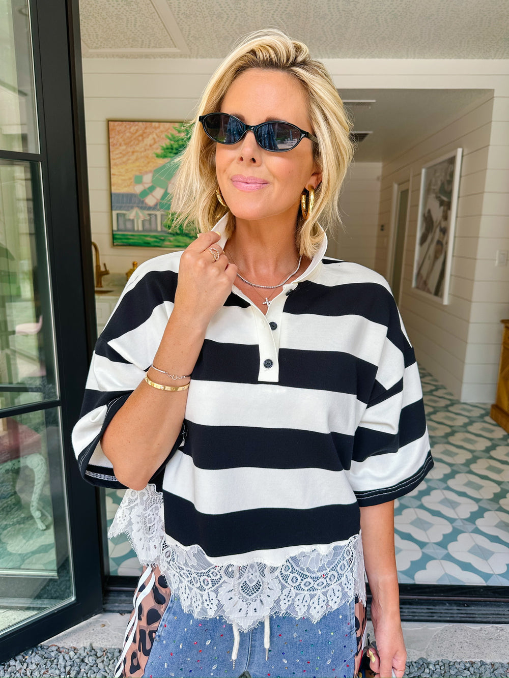 EFFORTLESSLY COOL LACE POLO STRIPE TOP - CREAM/BLACK