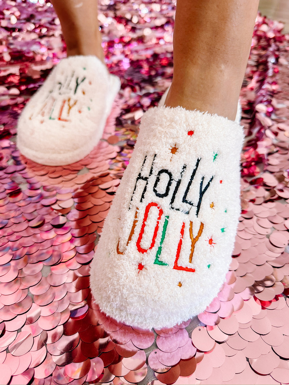 HOLLY JOLLY SLIPPERS - WHITE