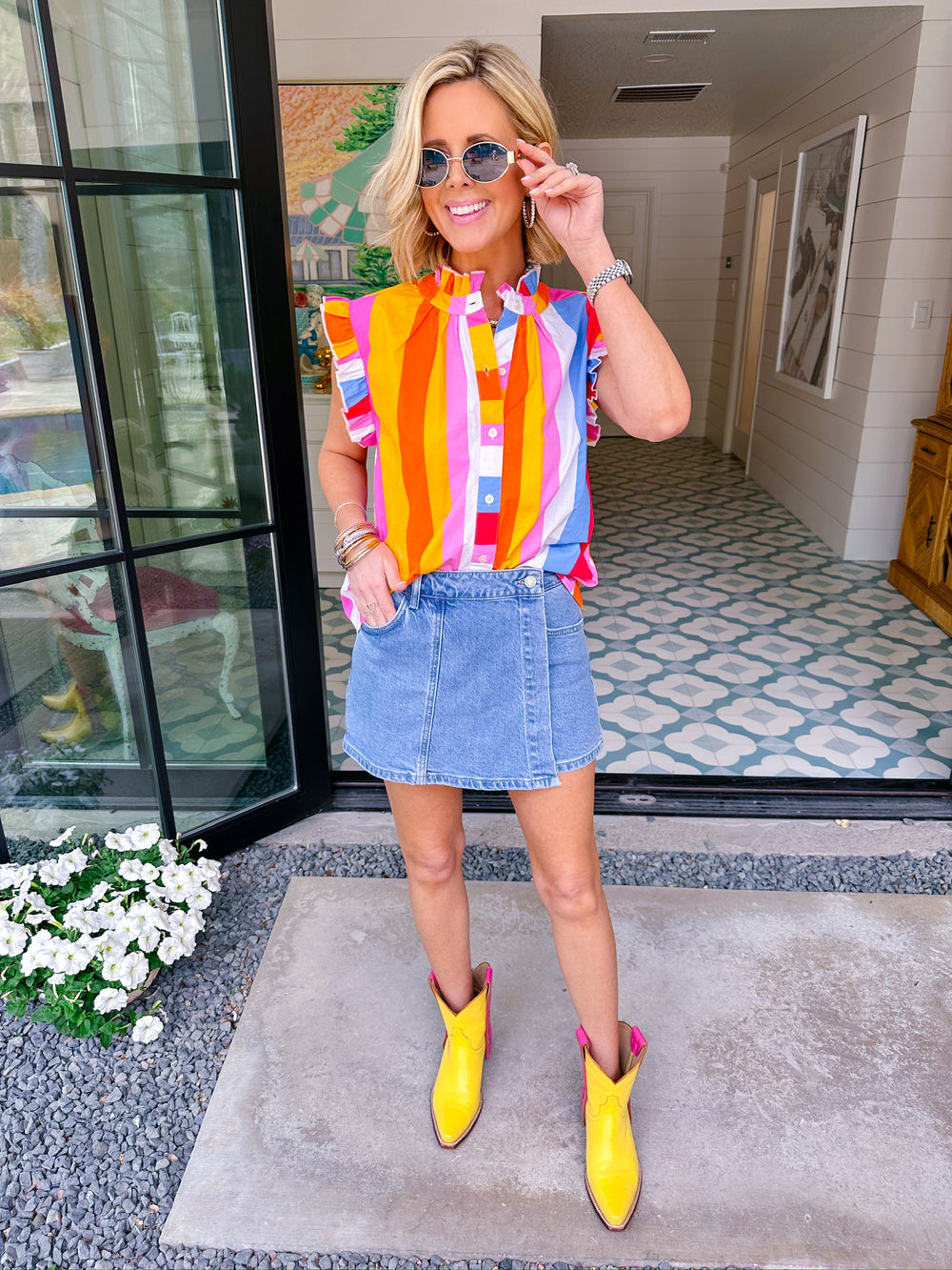 COLOR THEORY STRIPE BUTTON UP TOP