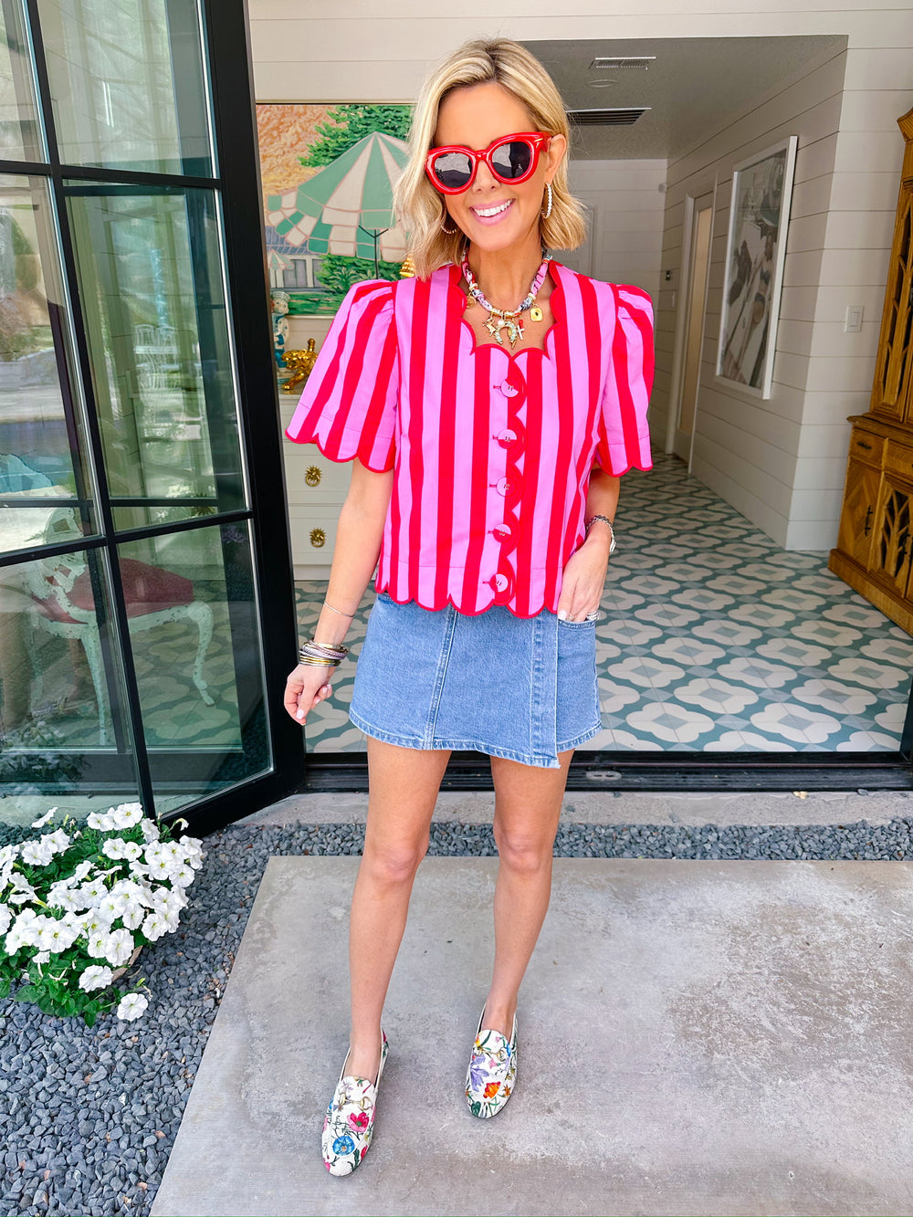 HERE FOR THE SCALLOPS STRIPE TOP - RED/PINK