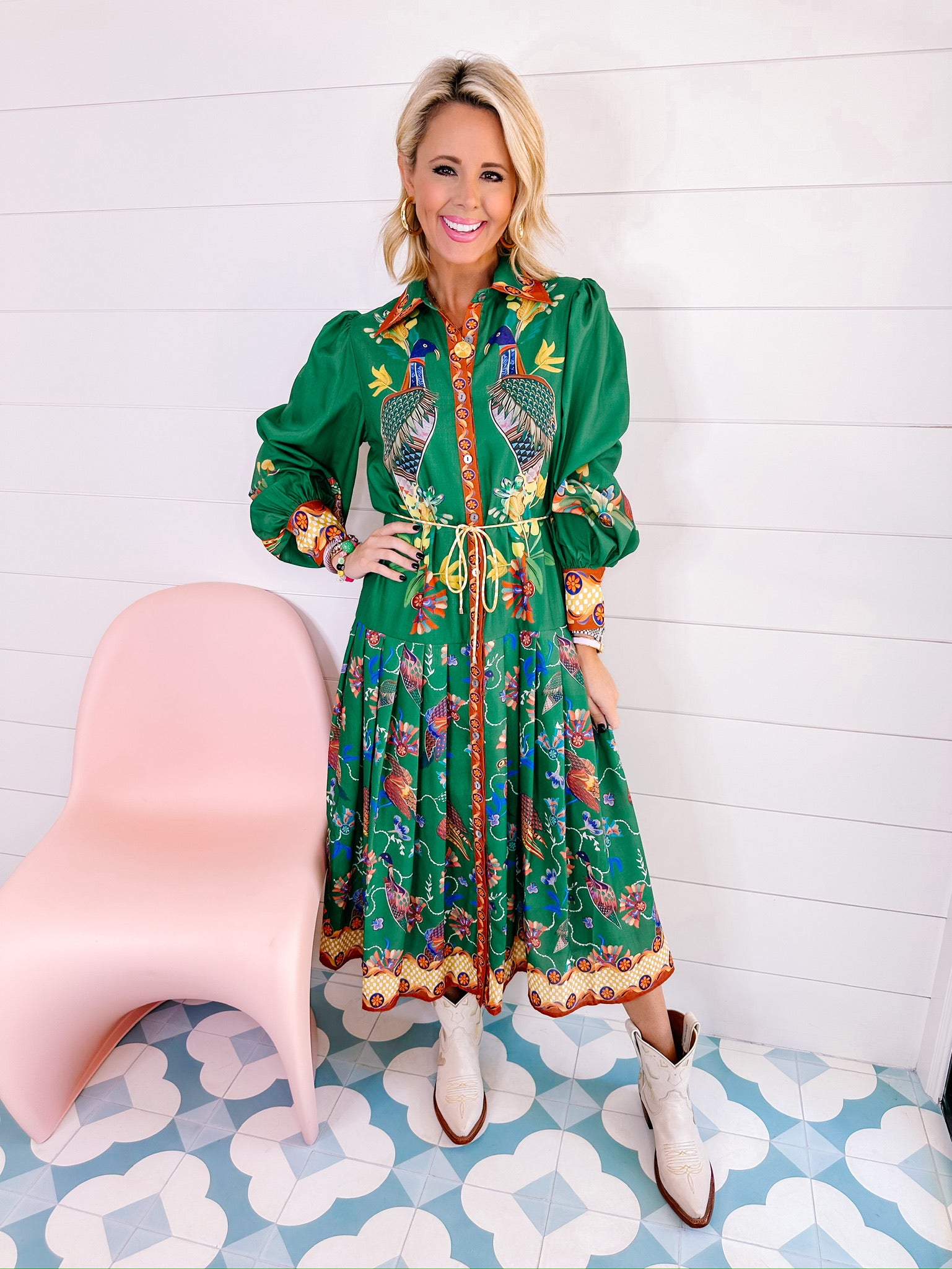 BIRDS OF A FEATHER MIDI DRESS - GREEN